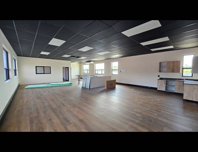 330M² RETAIL TO LET IN EASTLEIGH